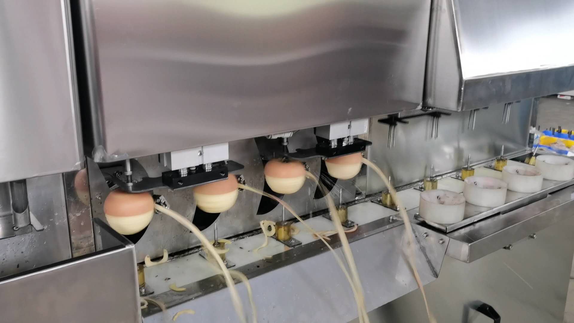 蘋(píng)果削皮機(jī)